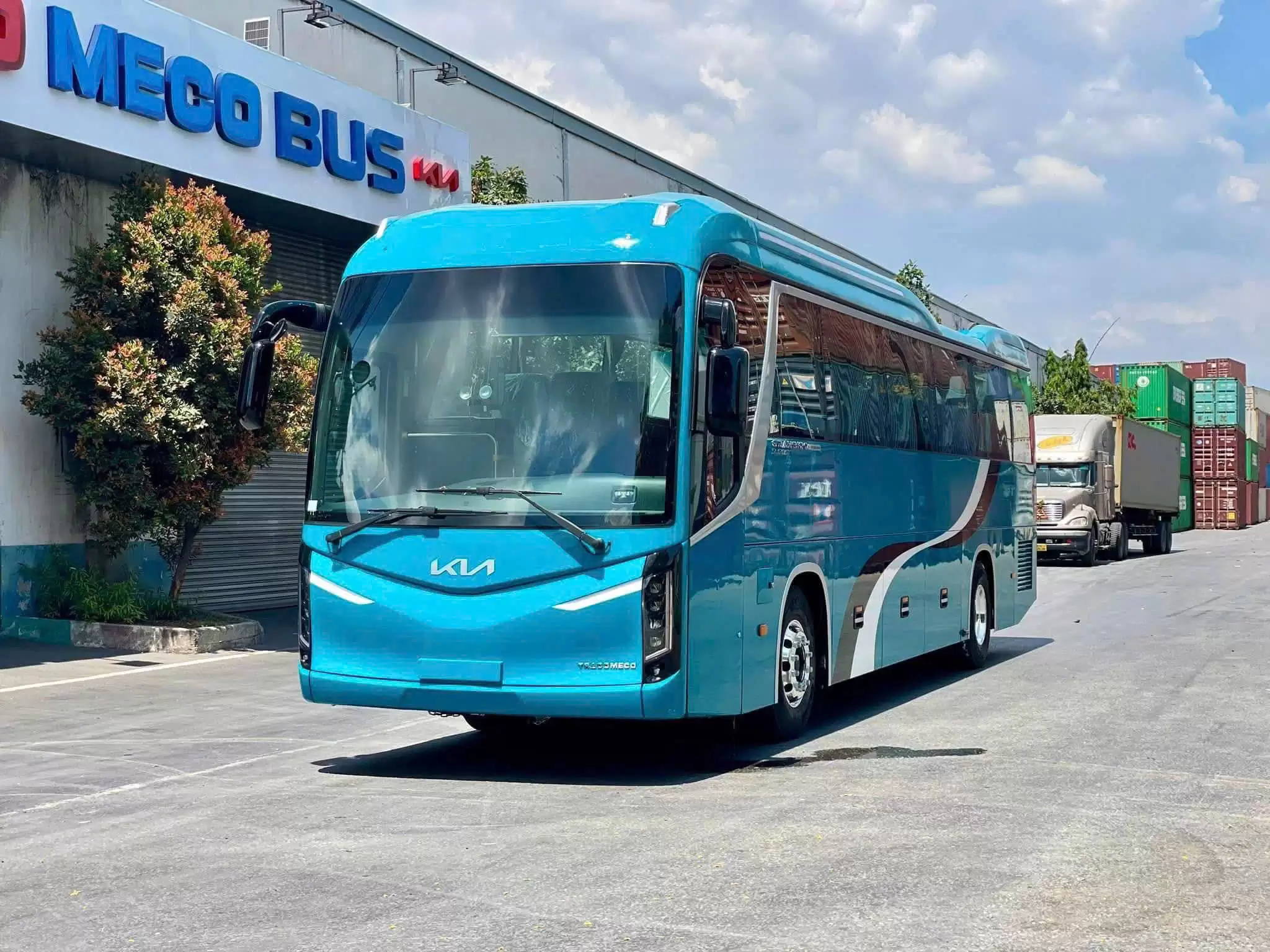 Xe dịch vụ Nha Trang 24H